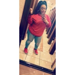 Meet your Posher, Danniie